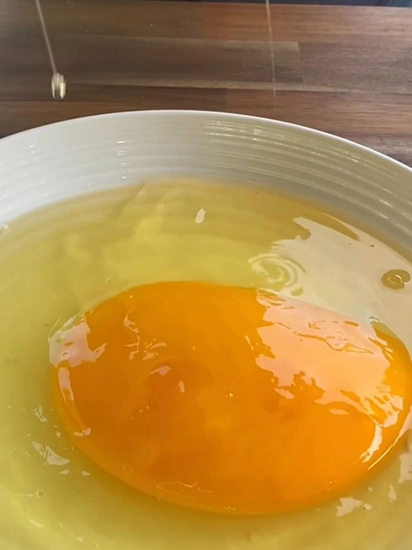 Taze Yemeklik Devekuşu Yumurtası