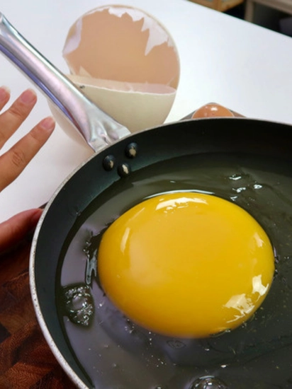 Taze Yemeklik Devekuşu Yumurtası